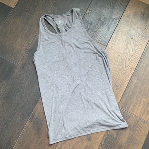 Gap Fit • cutaway tank